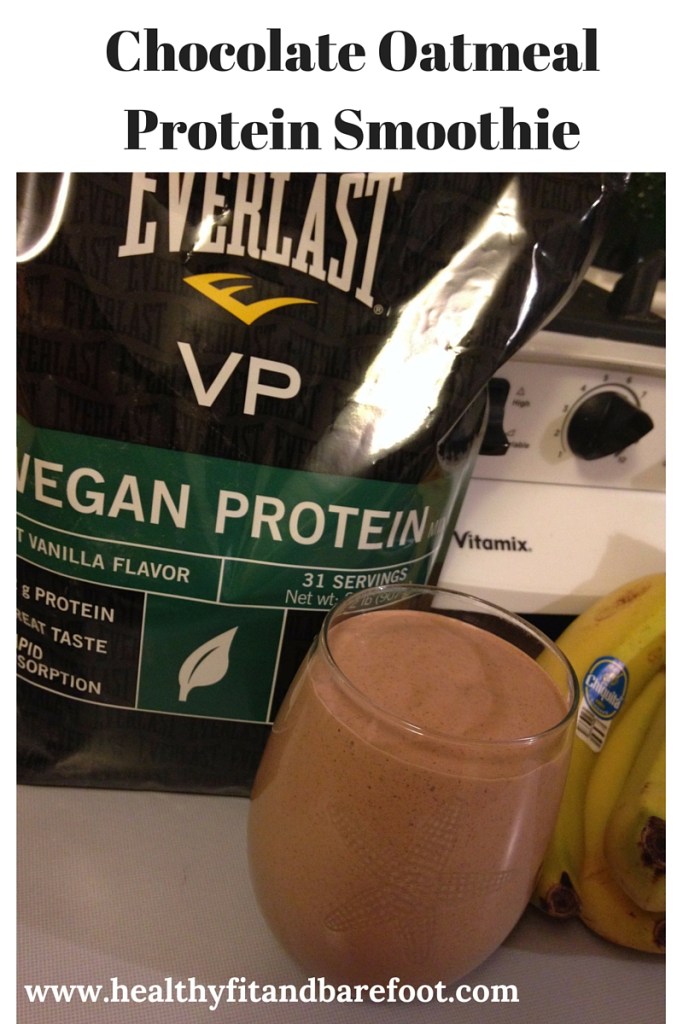 #FlavorfulFriday - Chocolate Oatmeal Protein Smoothie from Healthy, Fit & Barefoot!